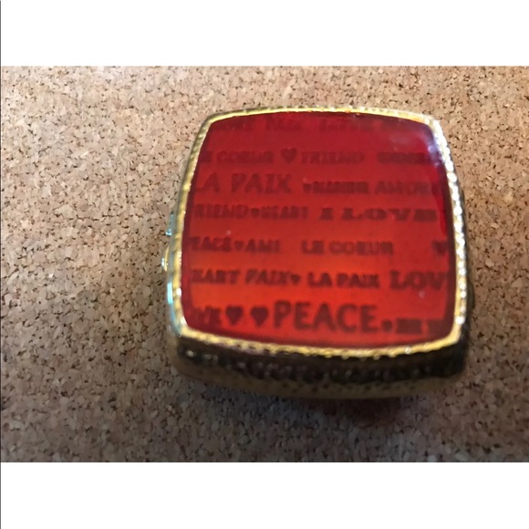 HEAVY SMALL PILL BOX VNTAGE -RED'GOLD-Bloomingdales - 1.5 X 1.5 INCHES- SQUARE - Picture 2 of 6